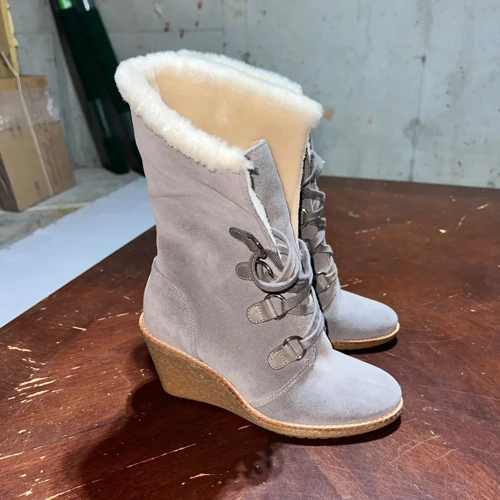 Cole Haan + Nike Air Waterproof Grey Suede Wedge Boots D32506 Womens 6.5B